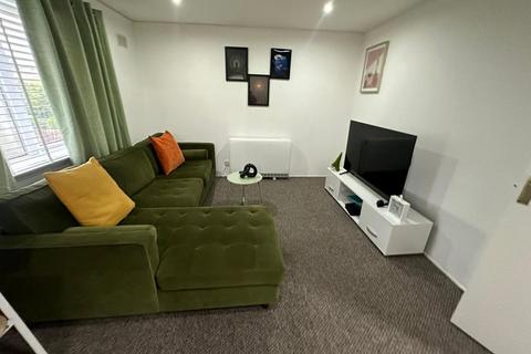 2 bedroom flat to rent, Sparkbrook, Birmingham B11