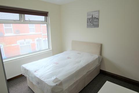 undefined, Wellington Street, Kettering, Northants, NN16