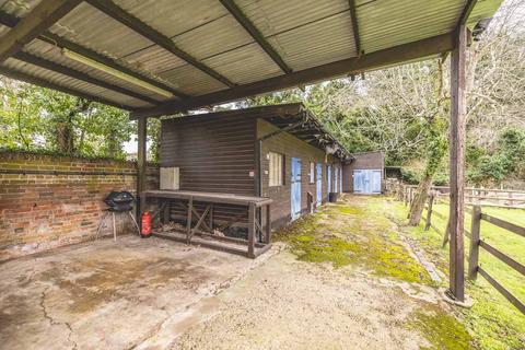 2 bedroom detached bungalow for sale, Oxford Road, Gerrards Cross SL9