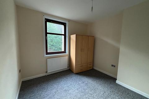 2 bedroom flat to rent, Lawton Terrace, Coldside, Dundee, DD3