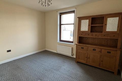 2 bedroom flat to rent, Lawton Terrace, Coldside, Dundee, DD3