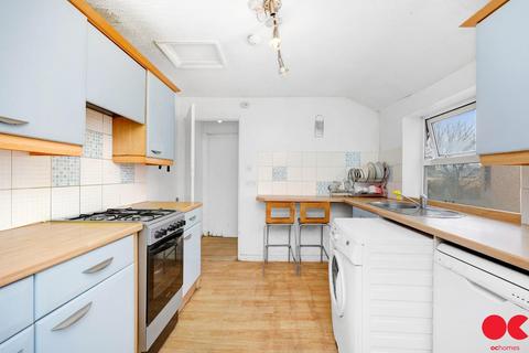 2 bedroom flat for sale, Hughenden Terrace, Leyton E15