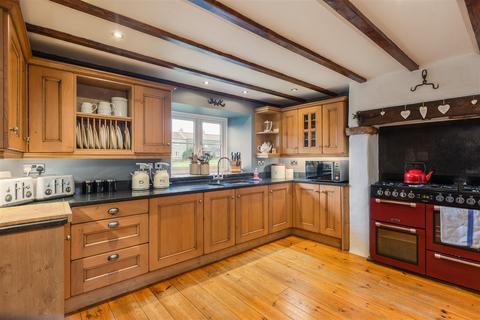 5 bedroom character property for sale, Newton-On-Rawcliffe, Pickering