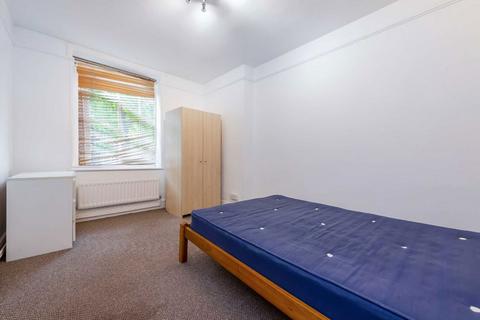 2 bedroom flat to rent, Scott Ellis Gardens, London NW8