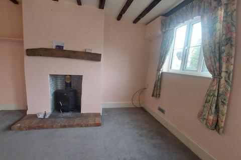 2 bedroom end of terrace house to rent, The Green, Wrenbury CW5