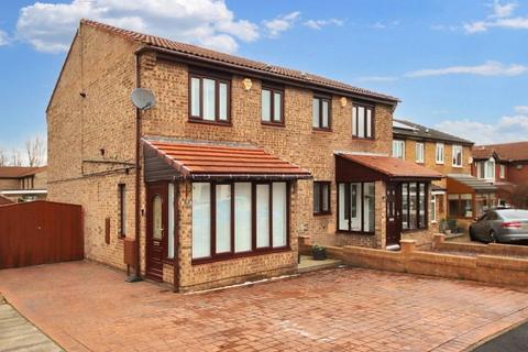 3 bedroom semi-detached house for sale, Broadside, Gateshead NE10