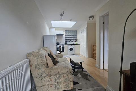 1 bedroom flat to rent, Chippendale Waye, Uxbridge