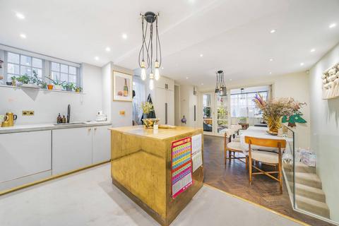 3 bedroom maisonette for sale, St Olafs Road, Fulham, London, SW6