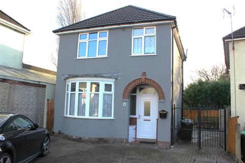 3 bedroom detached house for sale, Alwin Road, Rowley Regis B65