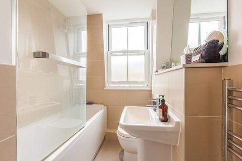 1 bedroom flat to rent, Cardigan Road, Bow, London, E3