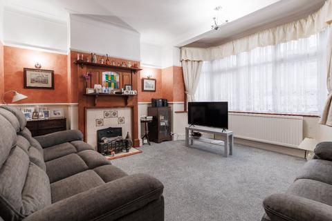 3 bedroom terraced house for sale, Evanston Avenue, Highams Park, E4