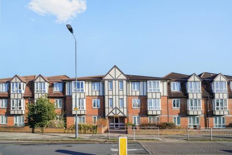 undefined, Draycott Avenue, Kenton, HA3