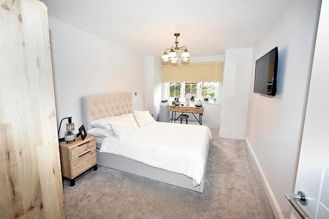 2 bedroom flat for sale, Canvey Island SS8