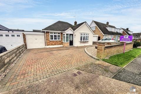 2 bedroom detached bungalow for sale, Canvey Island SS8