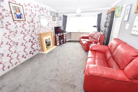 1 bedroom detached bungalow for sale, Canvey Island SS8