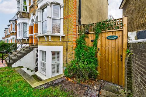 1 bedroom apartment for sale, Capel Road, Forest Gate