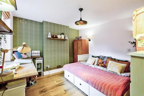 Garden Flat, 93 Capel Road, London, E7 0JS