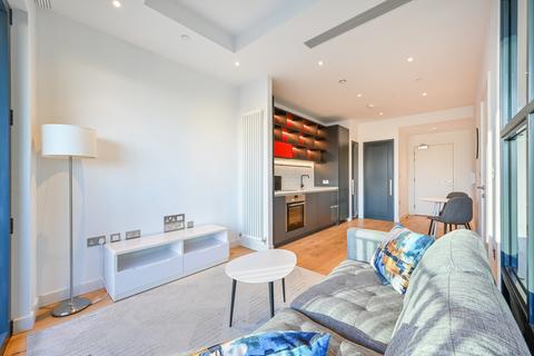 Studio to rent, Corson House, 157 City Island Way, London, E14