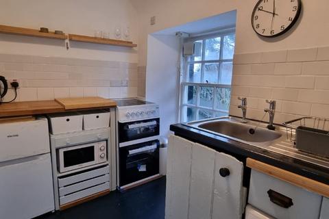 1 bedroom end of terrace house to rent, Cramond Village, Cramond, Edinburgh, EH4