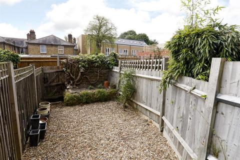 119 Durham Road, London, SW20 0DF