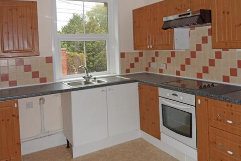 2 bedroom flat to rent, Park Street