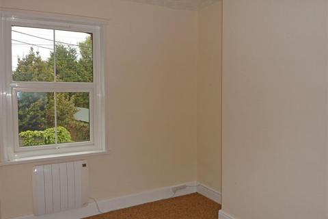 2 bedroom flat to rent, Park Street