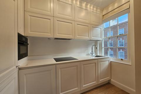 2 bedroom flat to rent, 46 Upper Grosvenor St, London, W1K