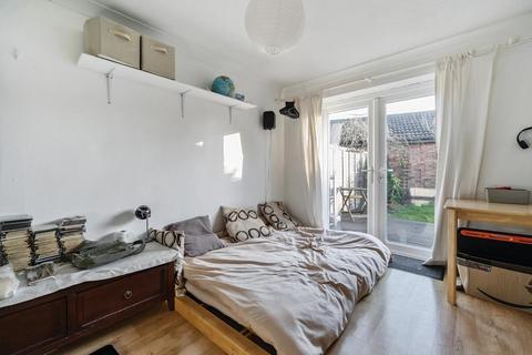 2 bedroom flat for sale, High Wycombe,  Buckinghamshire,  HP13