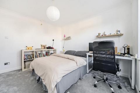 2 bedroom flat for sale, High Wycombe,  Buckinghamshire,  HP13