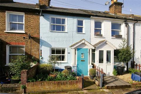 2 bedroom terraced house to rent, Marsh Farm Road, Twickenham TW2