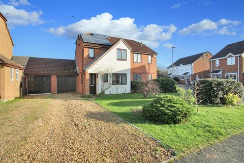 3 bedroom semi-detached house for sale, Lindisfarne Way, Thrapston NN14