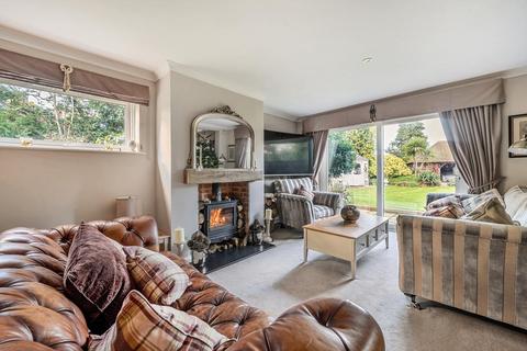 5 bedroom detached house for sale, Teston Road, West Malling ME19