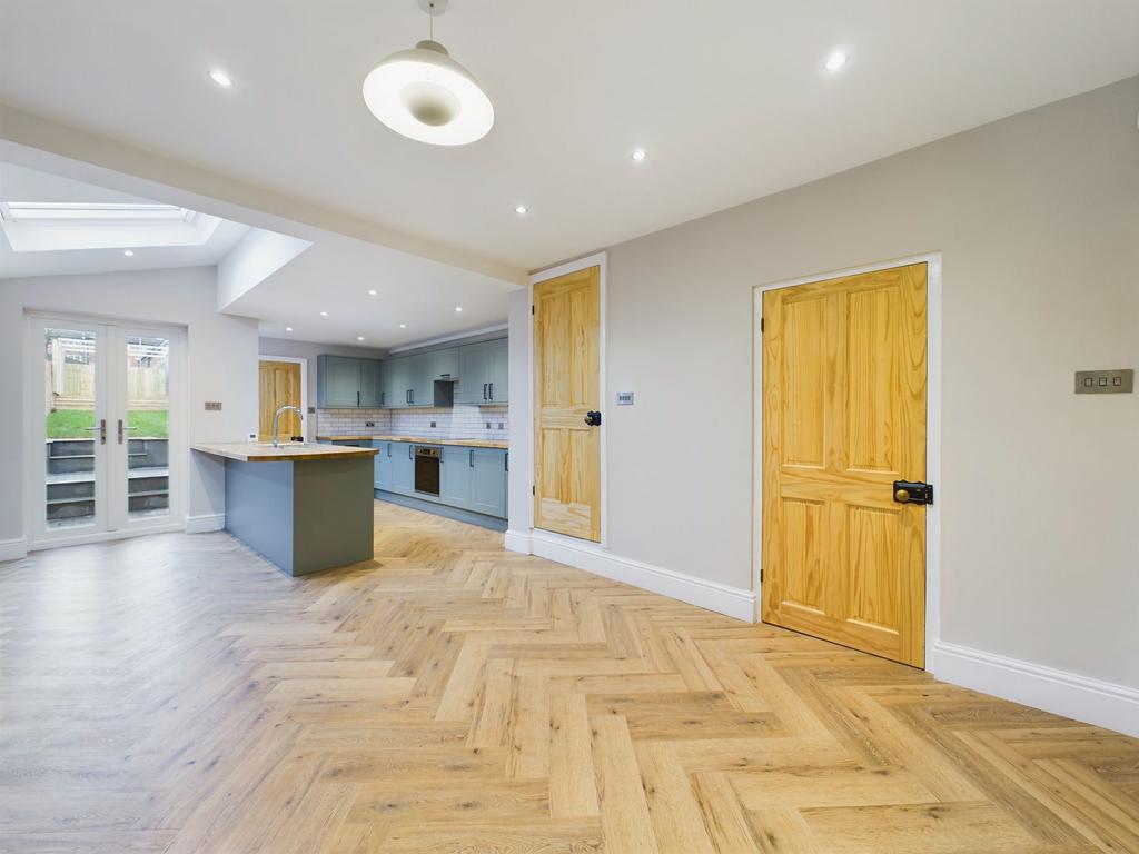 Family Dining Kitchen