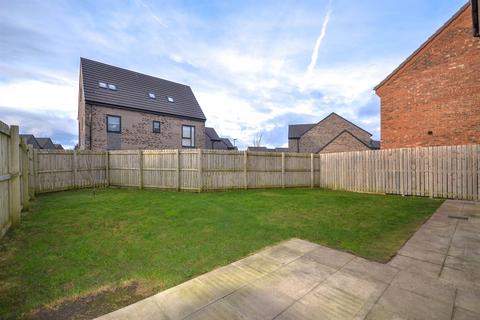 3 bedroom detached house for sale, Swallow Drive, Hebburn