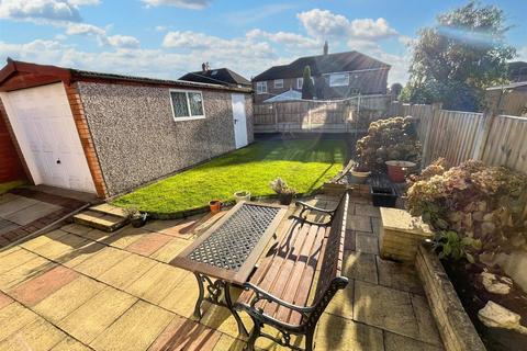 3 bedroom semi-detached house for sale, Elgin Drive, Sale