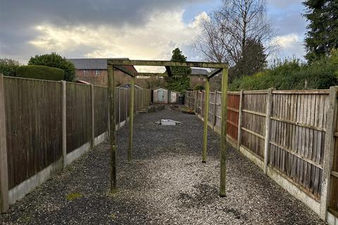 2 bedroom terraced house for sale, Park Road, Willaston, Nantwich