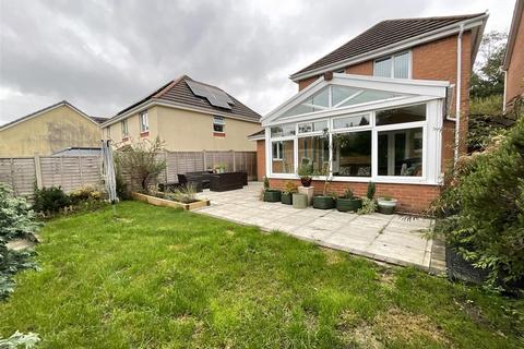 3 bedroom detached house to rent, Parc Nant Y Felin, Ammanford SA18