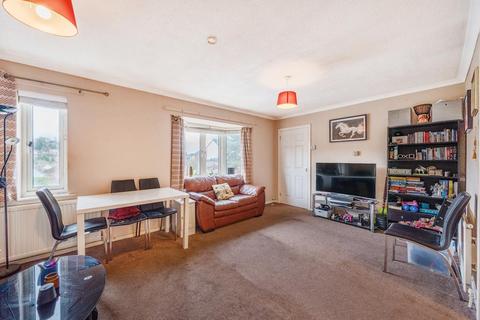 2 bedroom maisonette for sale, High Wycombe,  Buckinghamshire,  HP13