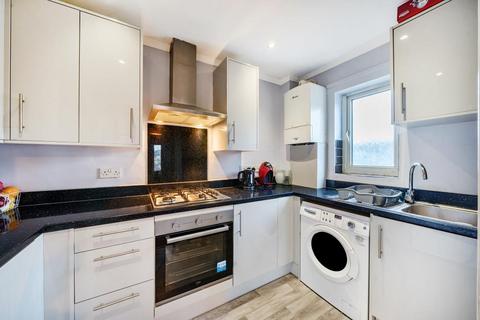 2 bedroom maisonette for sale, High Wycombe,  Buckinghamshire,  HP13