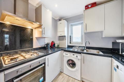 2 bedroom maisonette for sale, High Wycombe,  Buckinghamshire,  HP13