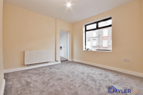 3 bedroom end of terrace house for sale, Cooper Street, Widnes, WA8