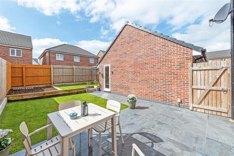 5 bedroom semi-detached house for sale, Shepherds Grove, Great Sankey, Warrington