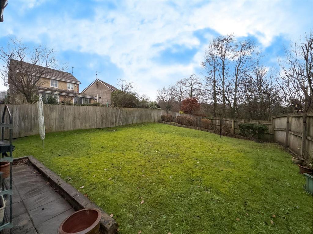 37 Birch Grove 7.jpg