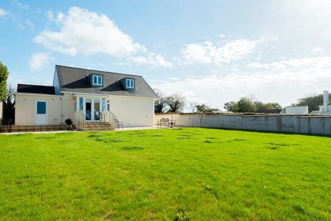 2 bedroom bungalow to rent, Le Mont Cochon, St Helier, Jersey, JE2