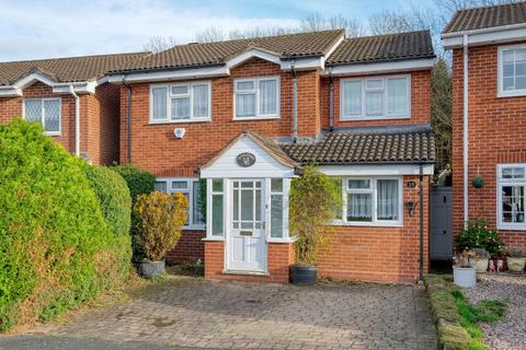 3 bedroom detached house for sale, Snowshill Close, Church Hill North, Redditch B98 8RG