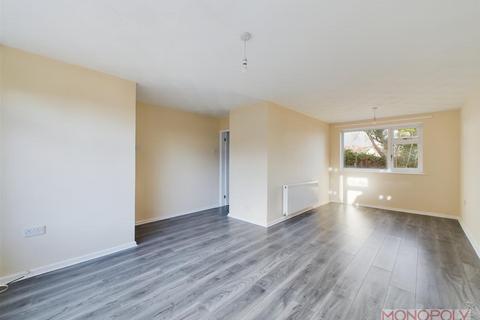 12 Bryn Drive, Coedpoeth, Wrexham, LL11 3LJ
