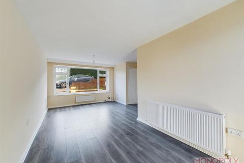 12 Bryn Drive, Coedpoeth, Wrexham, LL11 3LJ