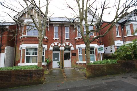 2 bedroom apartment to rent, Sussex Street, Winchester, Unfurnished