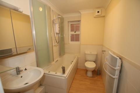 2 bedroom apartment to rent, Sussex Street, Winchester, Unfurnished