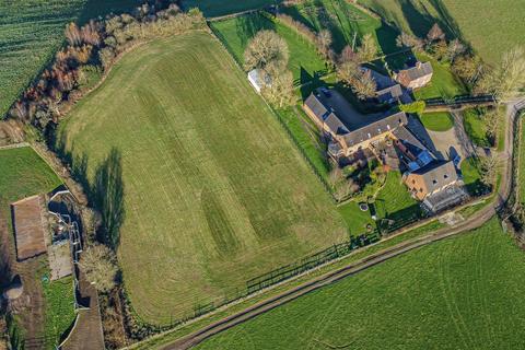 4 bedroom barn conversion for sale, Nr Ashbourne DE6